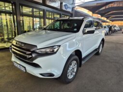 2022 Isuzu mu-X 3.0TD LS full