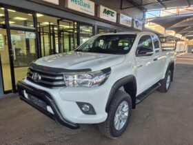 2017 Toyota Hilux 2.4GD-6 Xtra cab SRX
